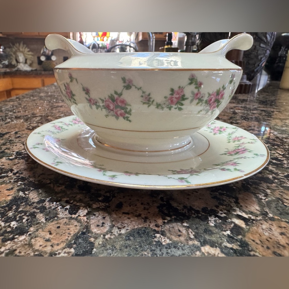 White Porcelain Gravy Boat with Pink Rose Garland and Gold Trim
